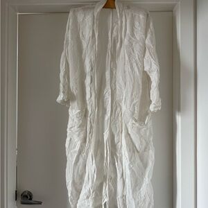 Aritzia White Long Sleeve Top